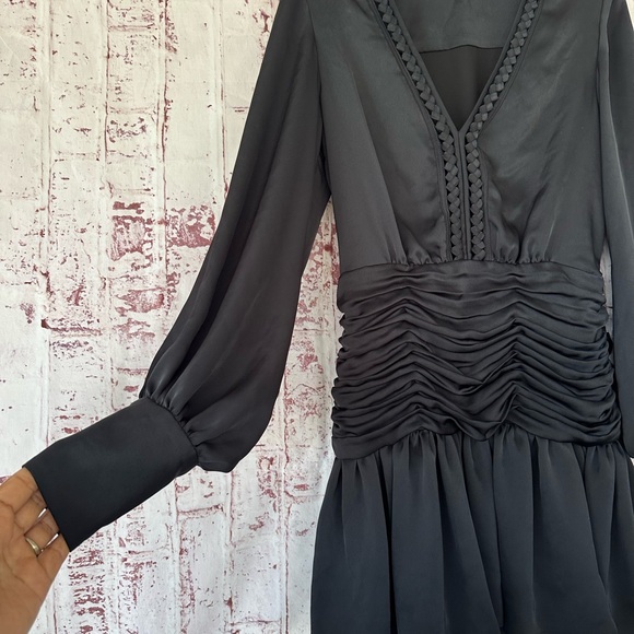 💥SOLD $25💥 RAMY BROOK Mini Dress M Black Ruched Feminine Sexy Goth Babydoll - Picture 4 of 11